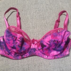 Curvy Kate Floral Pink and Purple Lace unlined Bra UK 32E US 32DDD